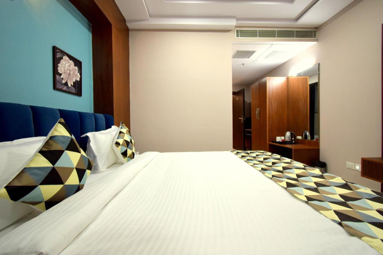 The Sky Imperial - Shahi Hotels & Resort Nathdwara Bagian luar foto