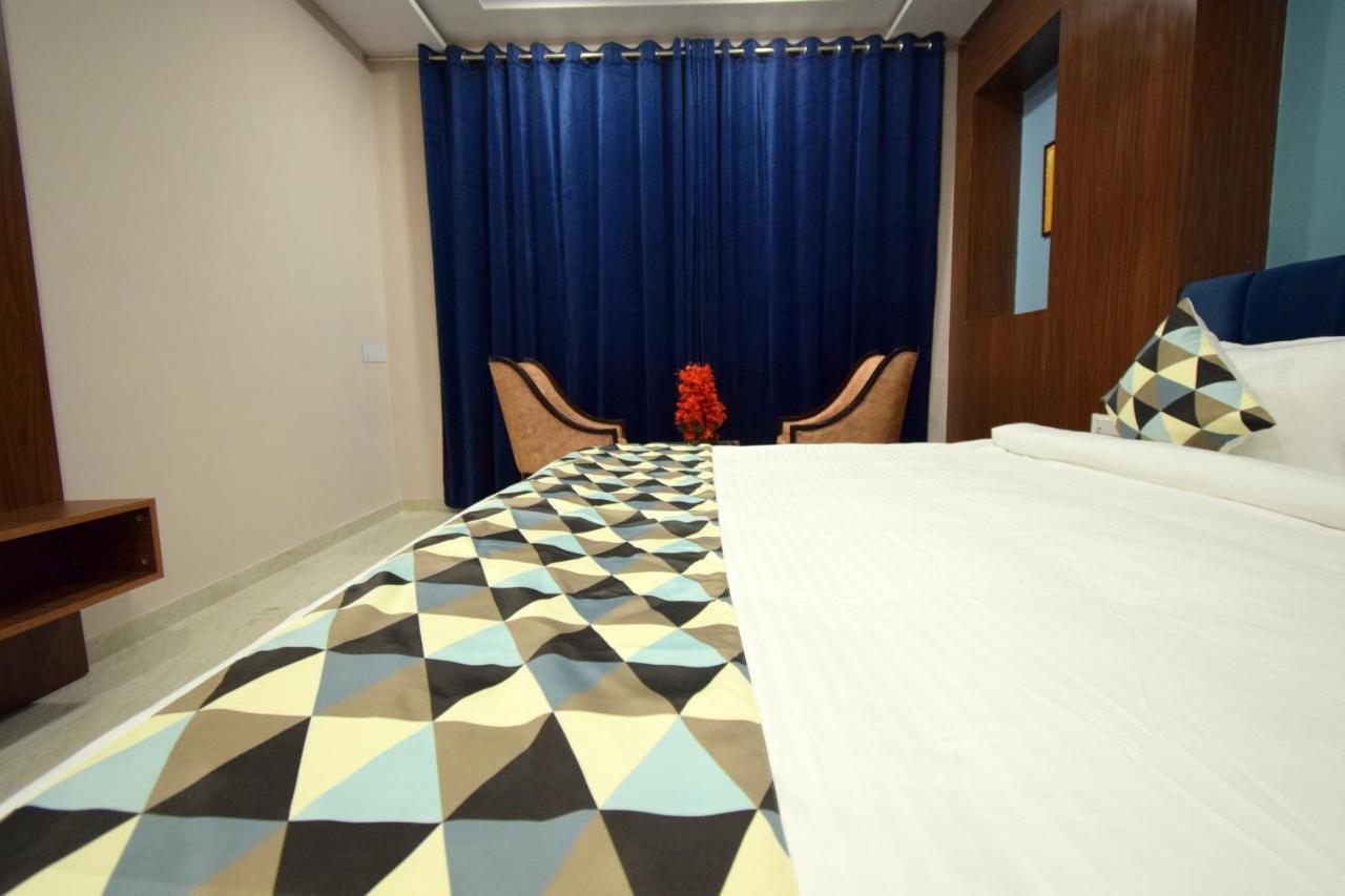 The Sky Imperial - Shahi Hotels & Resort Nathdwara Bagian luar foto