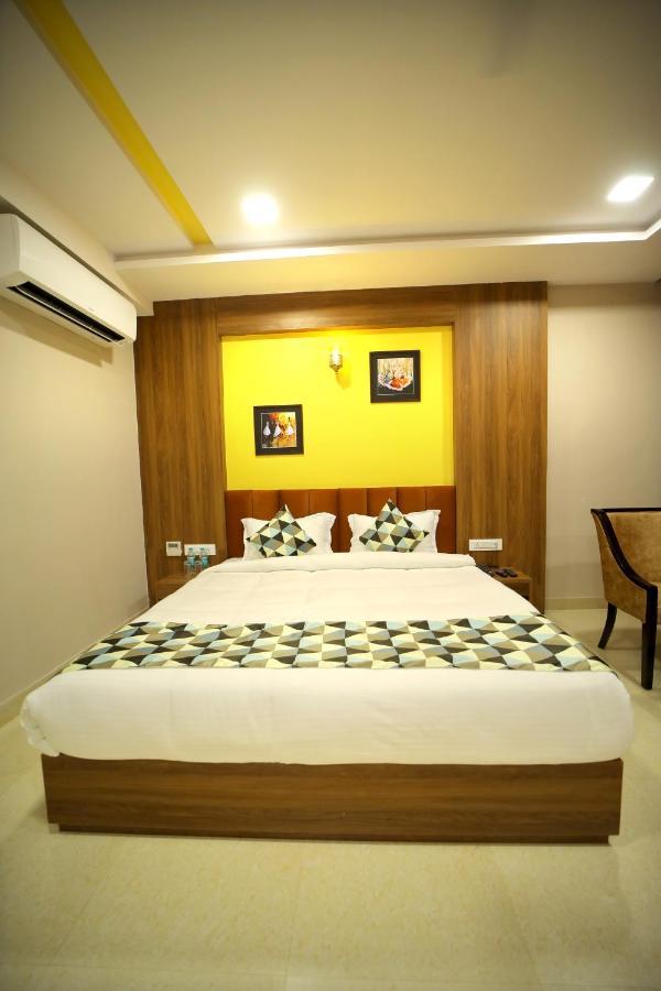 The Sky Imperial - Shahi Hotels & Resort Nathdwara Bagian luar foto