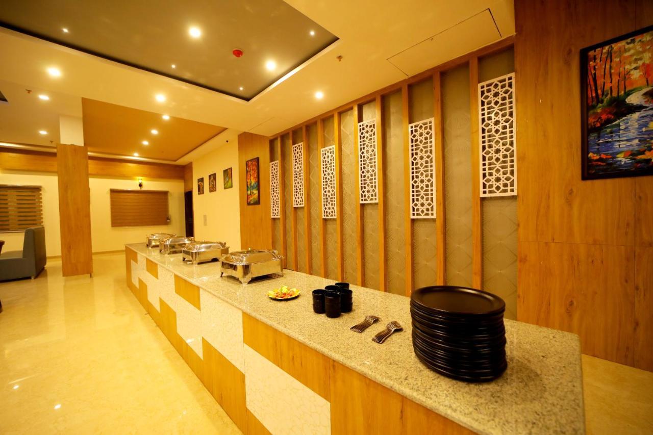 The Sky Imperial - Shahi Hotels & Resort Nathdwara Bagian luar foto