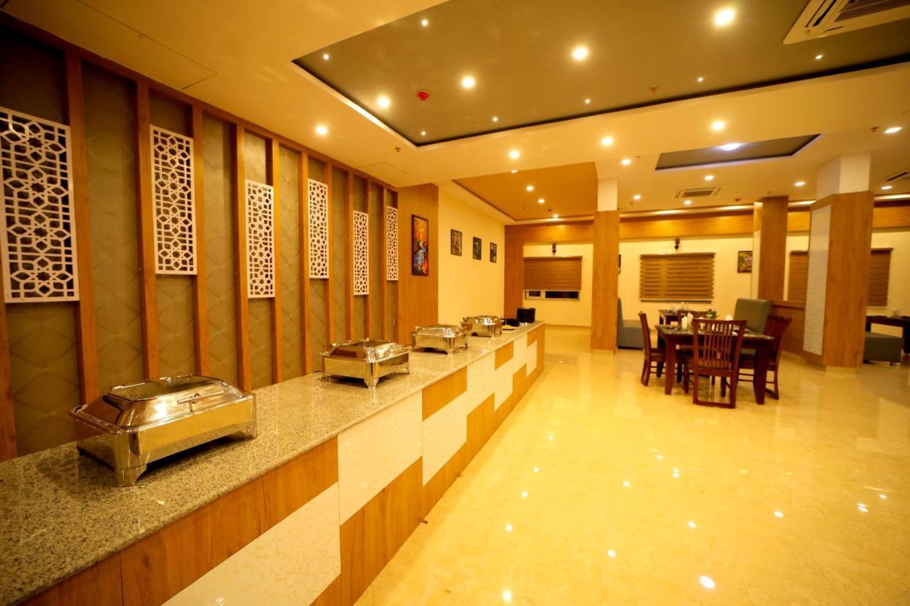 The Sky Imperial - Shahi Hotels & Resort Nathdwara Bagian luar foto